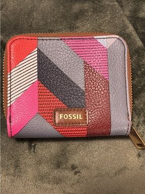 Fossil Small Zip Wallet in Pink, Gray, Red & Brown